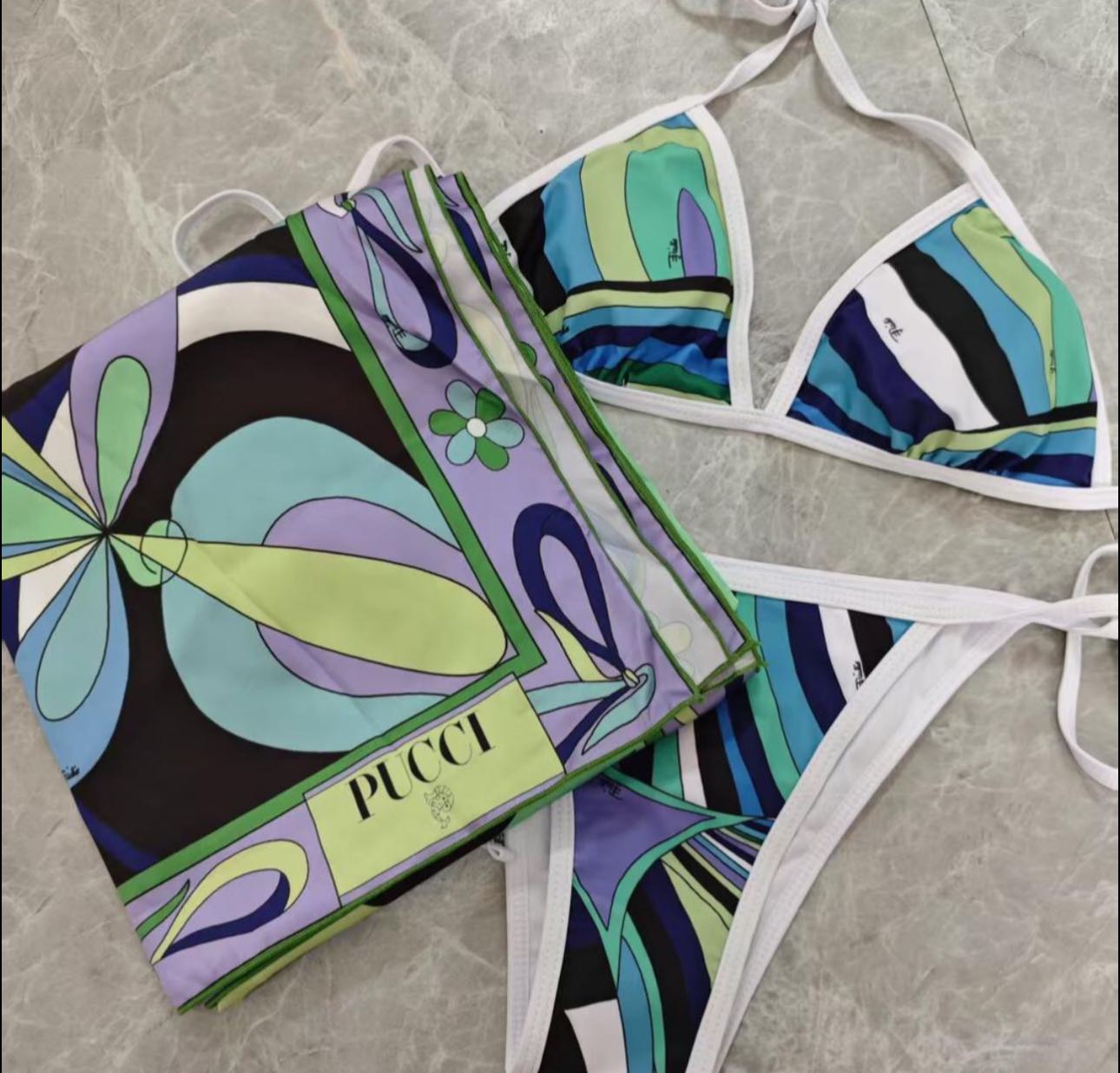 𝓑𝓪𝓽𝓱𝓲𝓷𝓰 𝓢𝓾𝓲𝓽𝓼